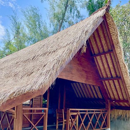 Saja Cottage, กิลิเมโน ภายนอก รูปภาพ
