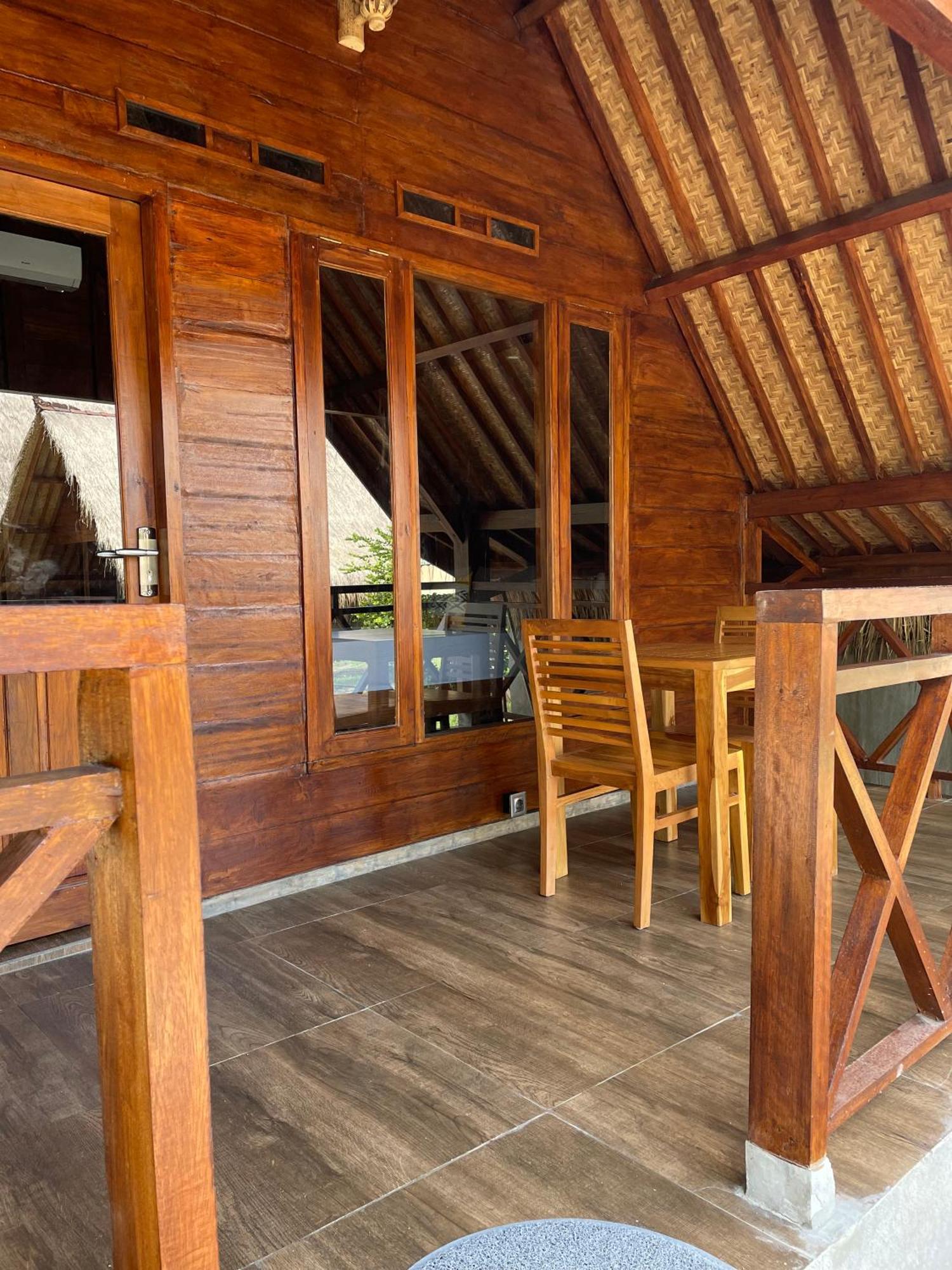 Saja Cottage, กิลิเมโน ภายนอก รูปภาพ